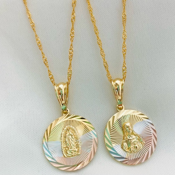 Virgin Mary Necklace, Jesus Christ Necklace - Picture 4 of 7